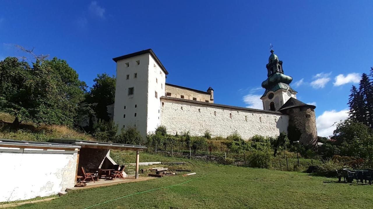 Hostel Skautsky Dom Banská Štiavnica 外观 照片