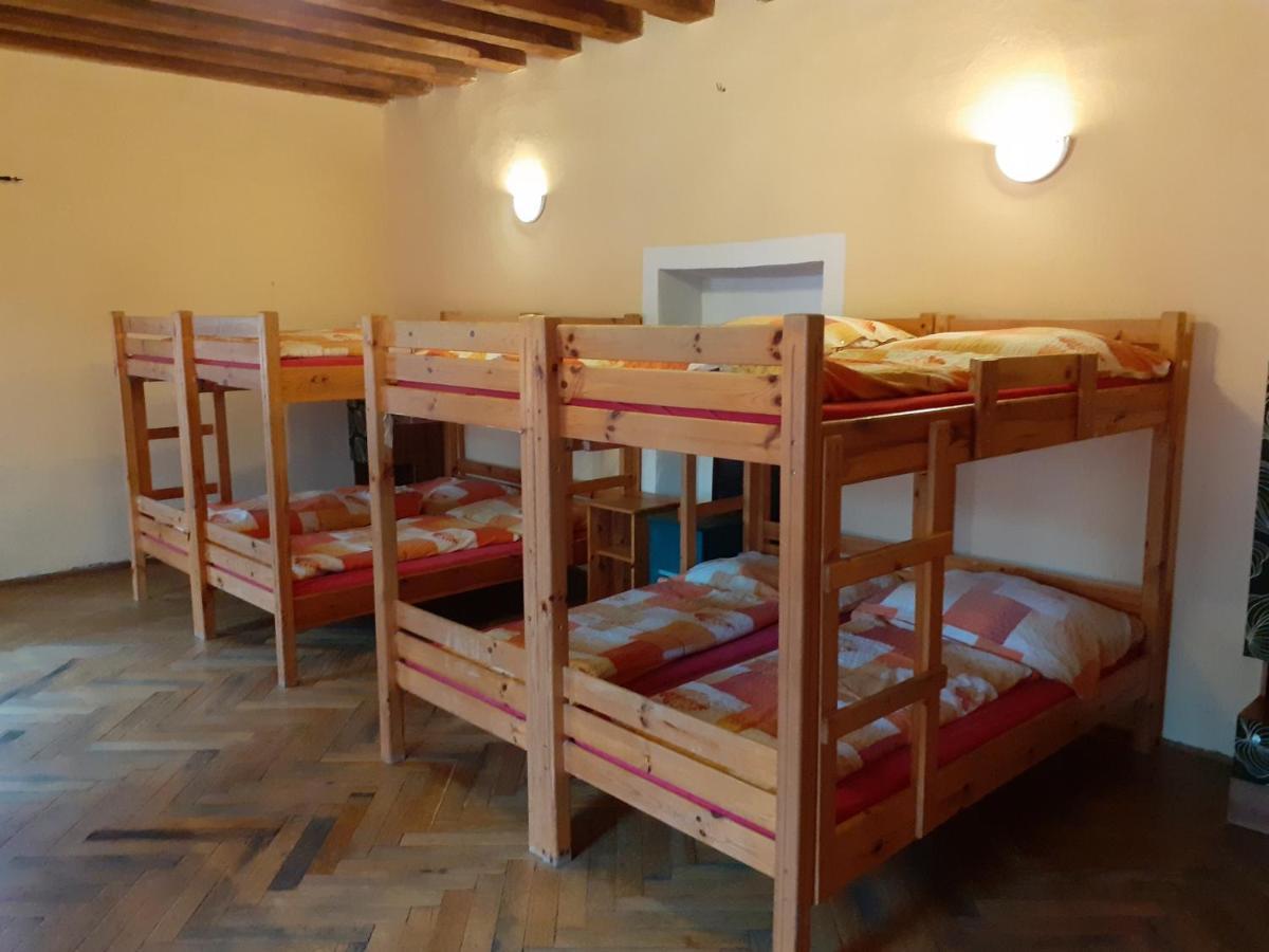Hostel Skautsky Dom Banská Štiavnica 外观 照片