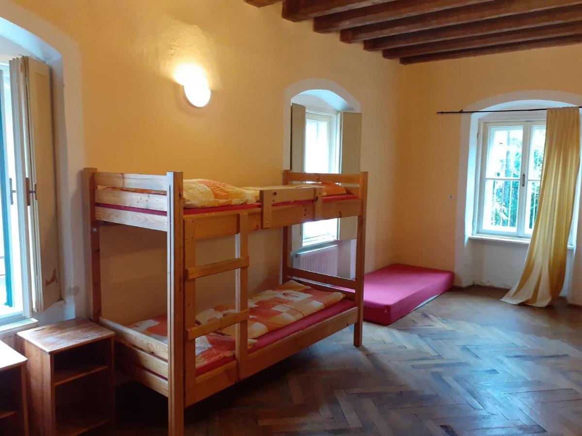Hostel Skautsky Dom Banská Štiavnica 外观 照片