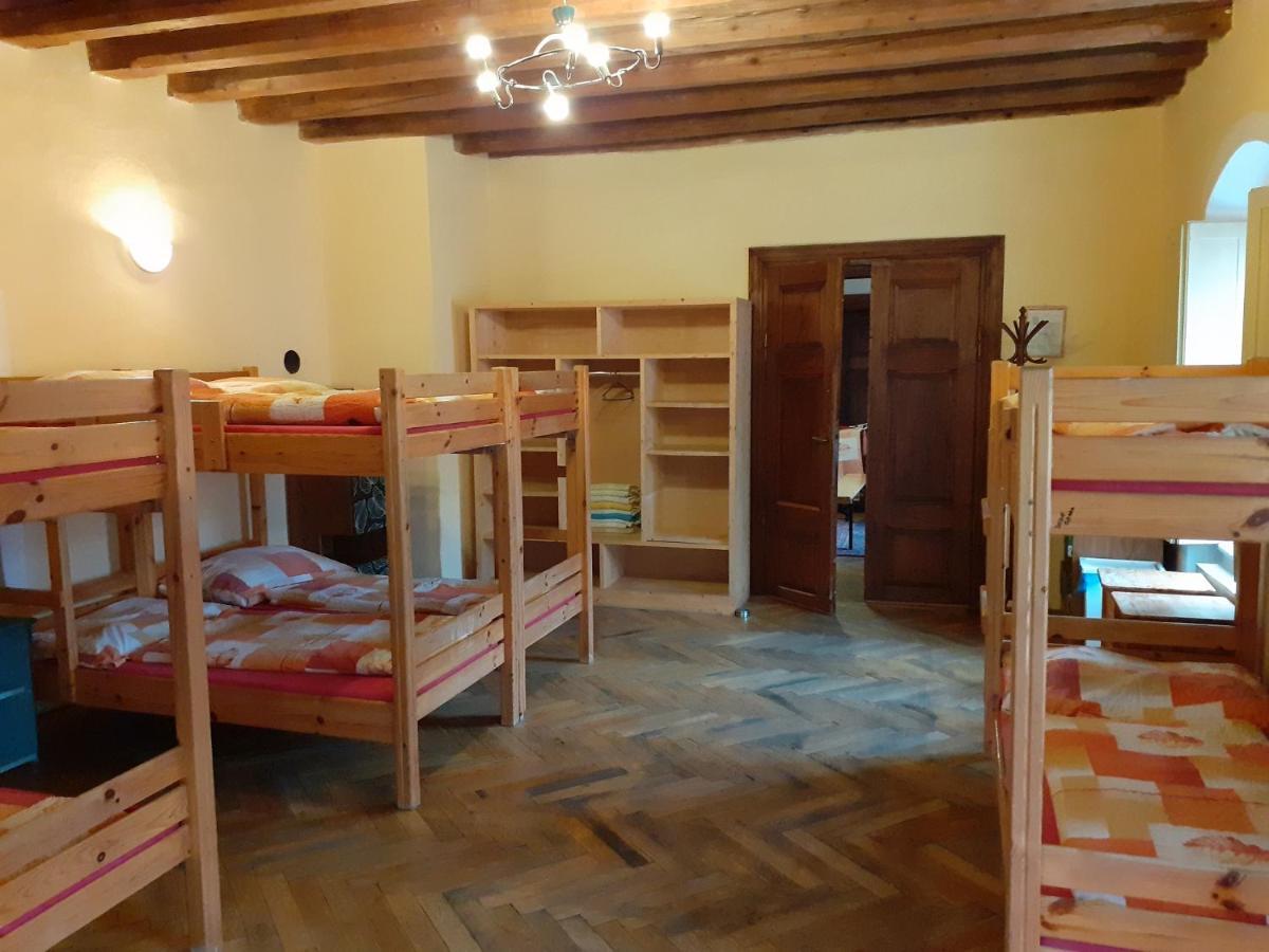 Hostel Skautsky Dom Banská Štiavnica 外观 照片