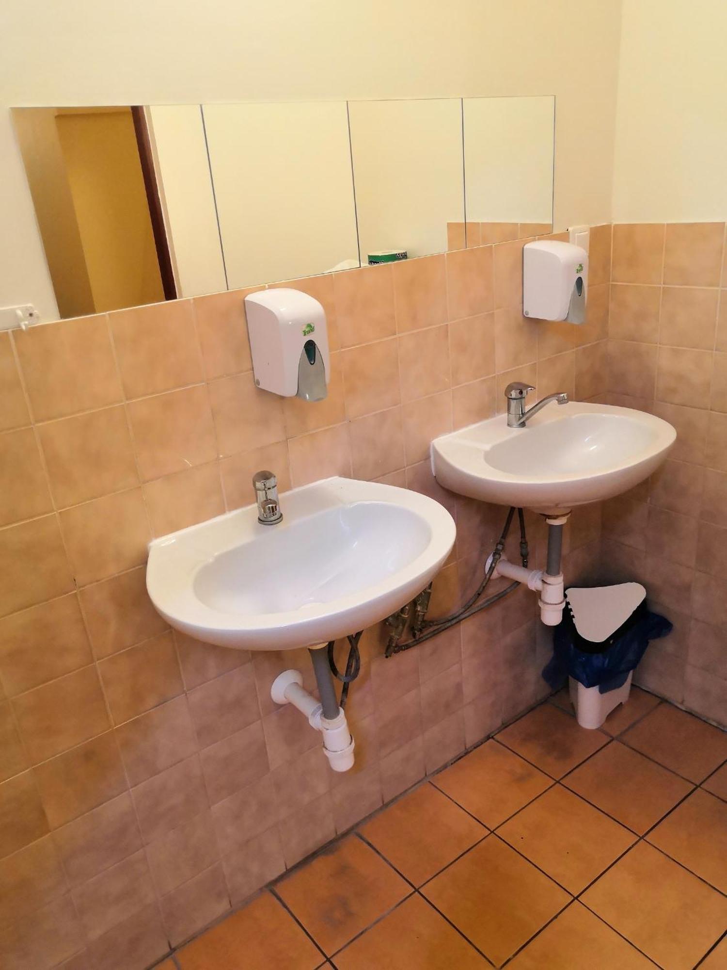 Hostel Skautsky Dom Banská Štiavnica 外观 照片
