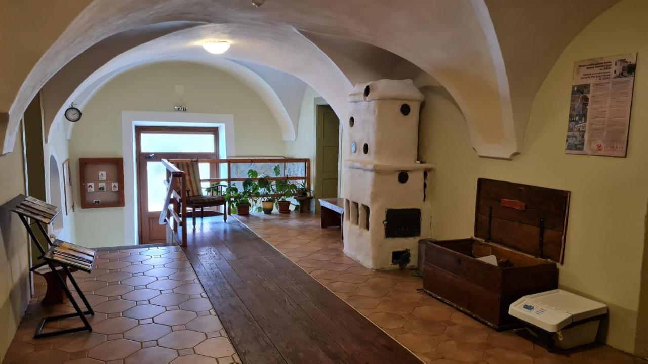 Hostel Skautsky Dom Banská Štiavnica 外观 照片