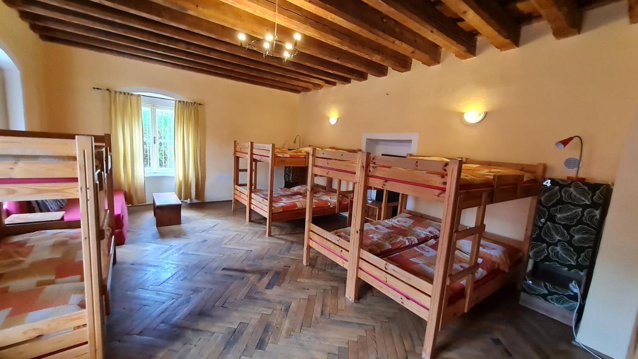 Hostel Skautsky Dom Banská Štiavnica 外观 照片